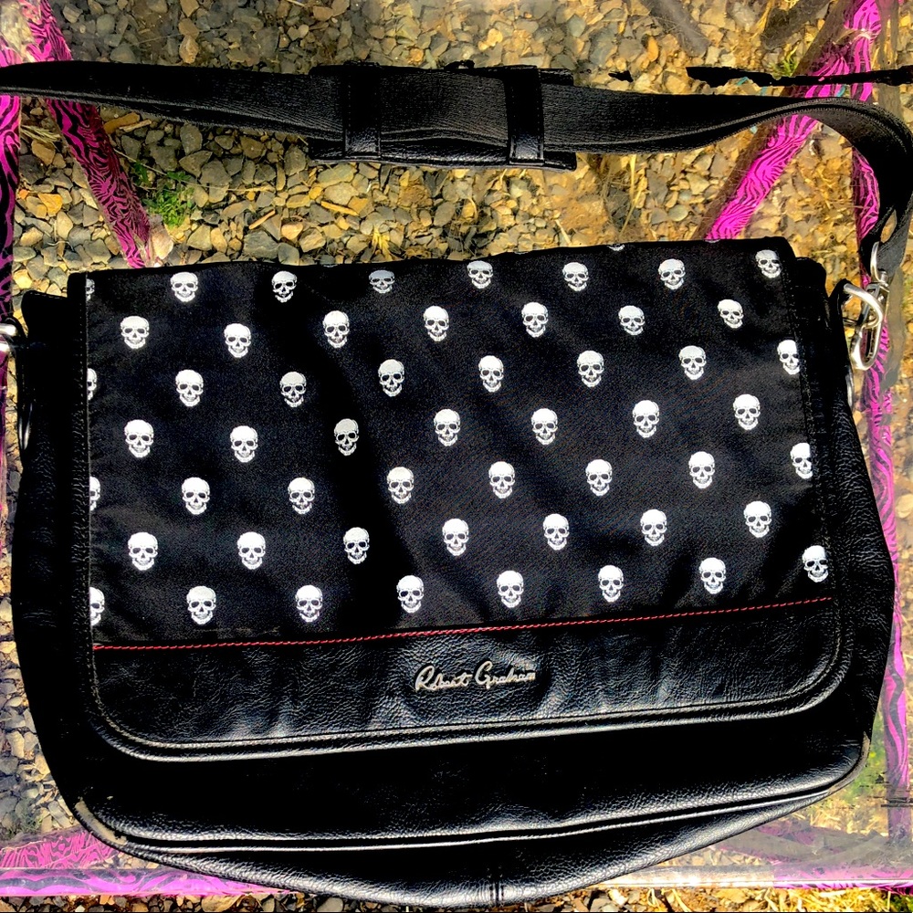 Robert Graham Skull laptop bag.